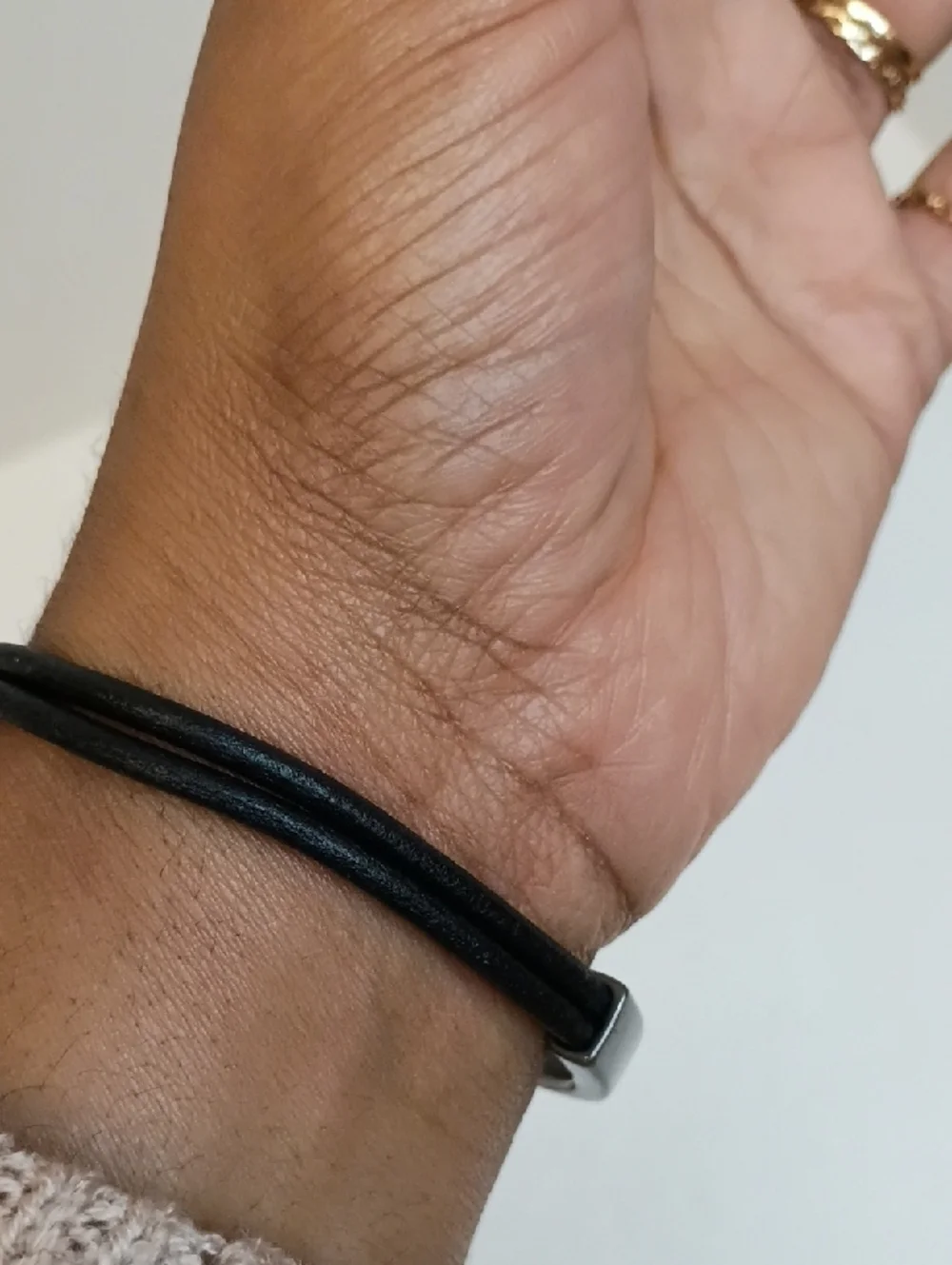 DKNY Black Leather Double Wrap Bracelet Gunmetal Bar Men’s Minimalist